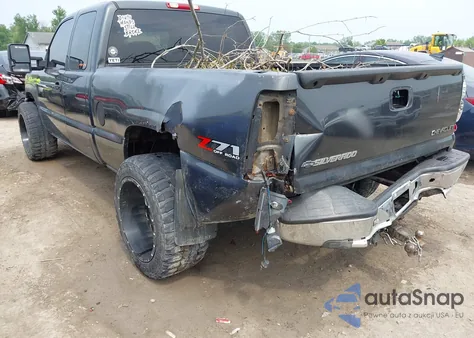 2003 Chevrolet Silverado K1500 from USA, damaged, VIN 2GCEK19V231159504